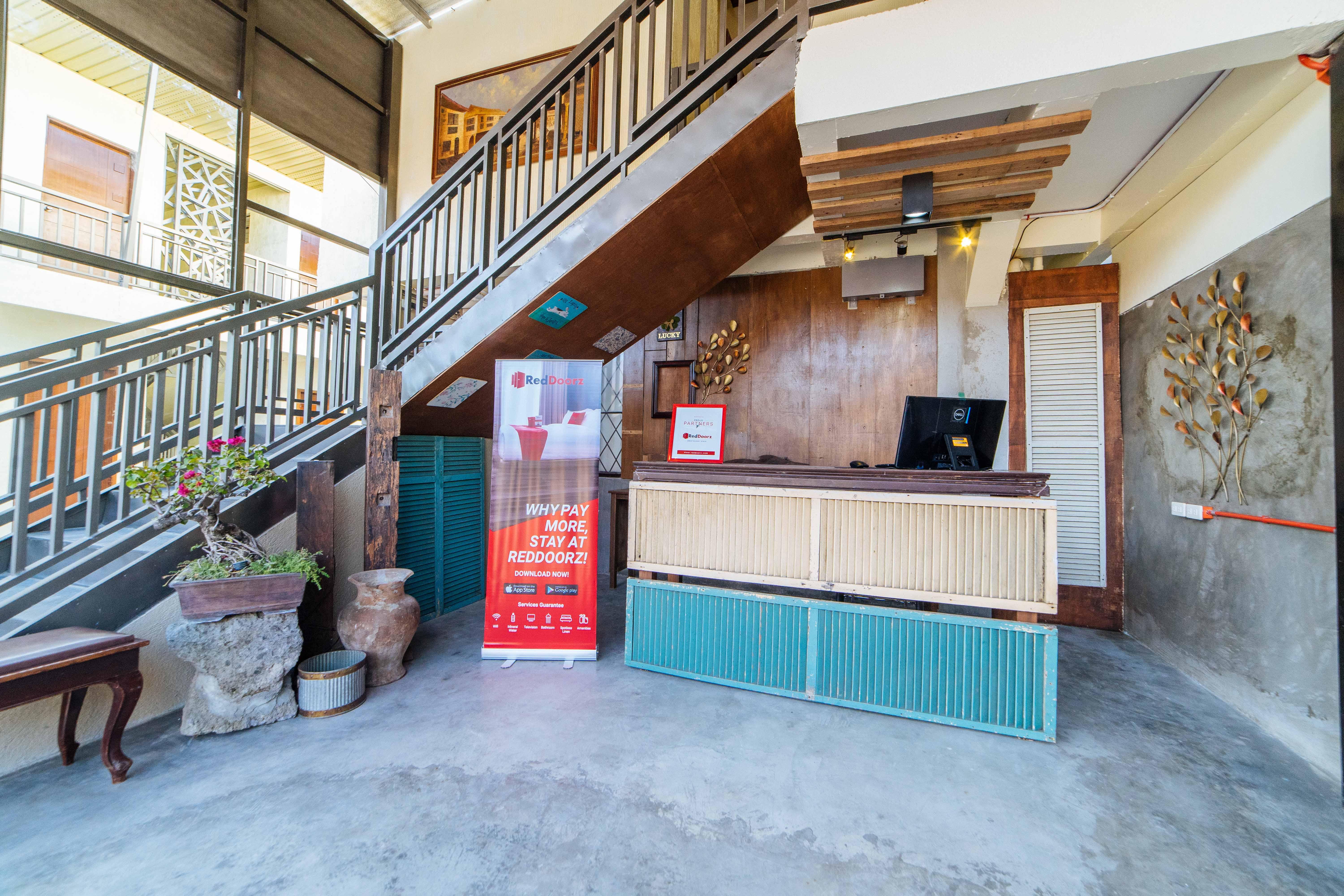 Reddoorz Plus @ Casa Lucia Sindalan San Fernando City Pampanga Экстерьер фото