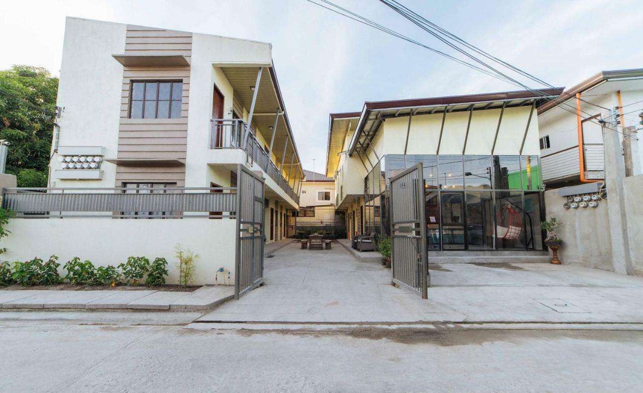 Reddoorz Plus @ Casa Lucia Sindalan San Fernando City Pampanga Экстерьер фото