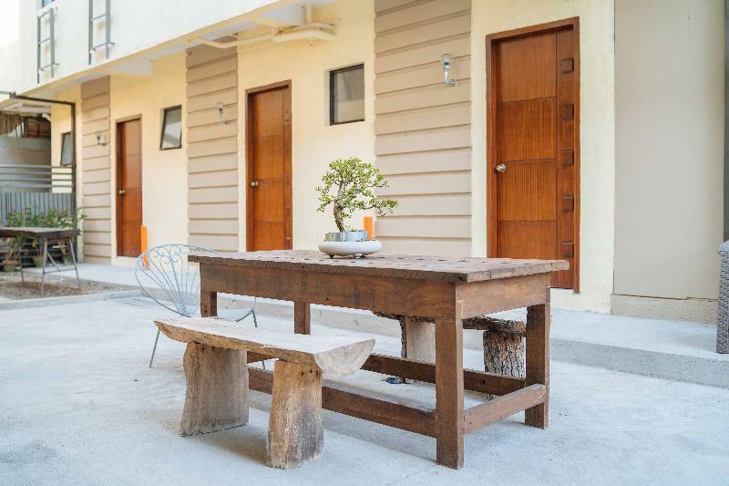 Reddoorz Plus @ Casa Lucia Sindalan San Fernando City Pampanga Экстерьер фото